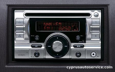 MITSUBISHI PAJERO MINI VR