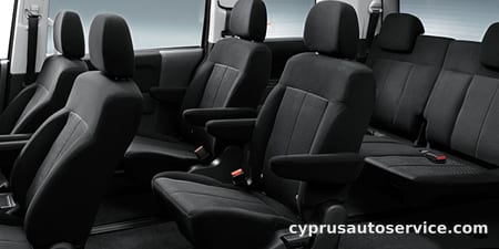 MITSUBISHI DELICA D5 ROADEST G PREMIUM