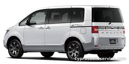 MITSUBISHI DELICA D5 CHAMONIX