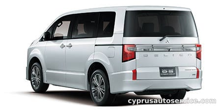 MITSUBISHI DELICA D5 URBAN GEAR P EDITION