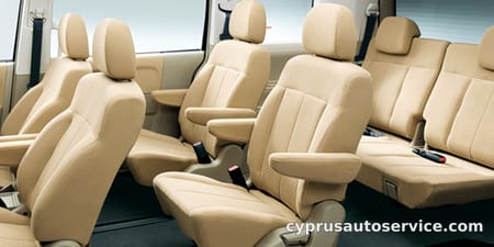MITSUBISHI DELICA D5 G PREMIUM