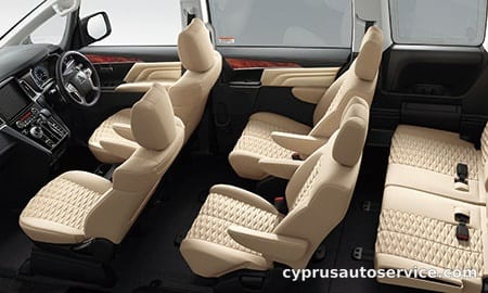 MITSUBISHI DELICA D5 P