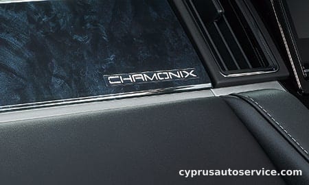 MITSUBISHI DELICA D5 CHAMONIX
