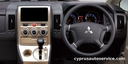 MITSUBISHI DELICA D5 C2 S