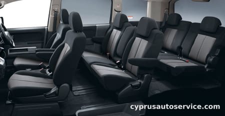 MITSUBISHI DELICA D5 ROADEST G PREMIUM (CUSTOMIZE PACKAGE B)