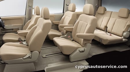 MITSUBISHI DELICA D5 ROADEST G PREMIUM