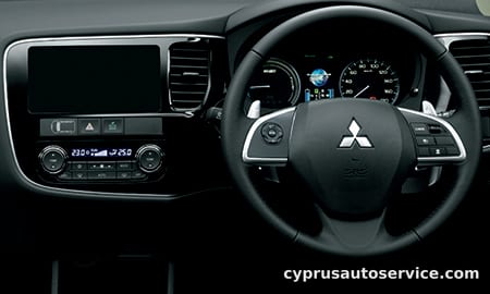 MITSUBISHI OUTLANDER PHEV G SAFETY PACKAGE