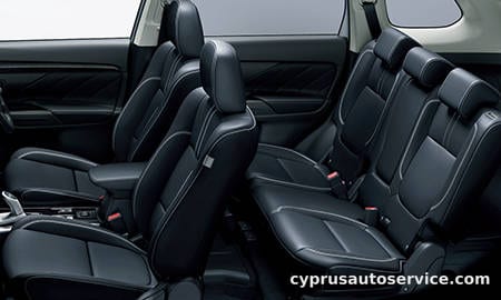 MITSUBISHI OUTLANDER PHEV G PREMIUM PACKAGE