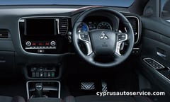 MITSUBISHI OUTLANDER PHEV