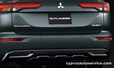 MITSUBISHI OUTLANDER PHEV BLACK EDITION
