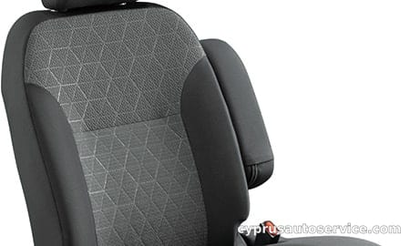 MITSUBISHI EK X T PREMIUM
