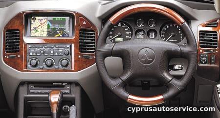 MITSUBISHI PAJERO LONG ZR