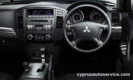 MITSUBISHI PAJERO LONG EXCEED X