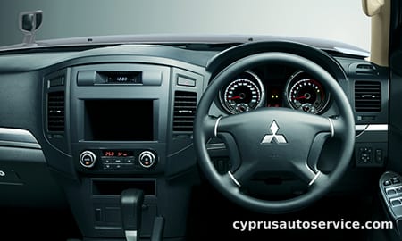 MITSUBISHI PAJERO LONG GR