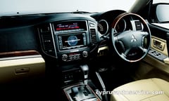 MITSUBISHI PAJERO