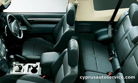 MITSUBISHI PAJERO SHORT VR-II