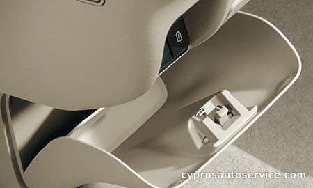 MITSUBISHI TOWN BOX G