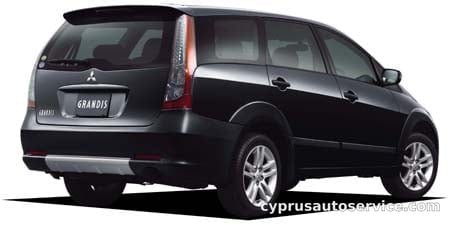 MITSUBISHI GRANDIS SPORT GEAR S