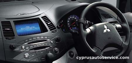MITSUBISHI GRANDIS SPORT GEAR S