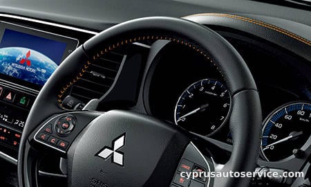 MITSUBISHI OUTLANDER ACTIVE GEAR