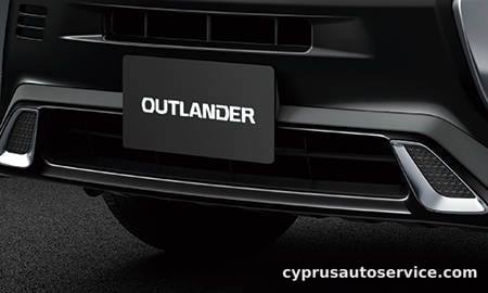 MITSUBISHI OUTLANDER BLACK EDITION