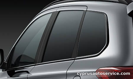 MITSUBISHI OUTLANDER BLACK EDITION