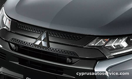 MITSUBISHI OUTLANDER BLACK EDITION