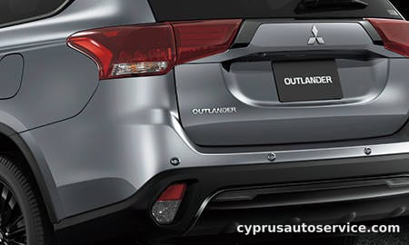 MITSUBISHI OUTLANDER BLACK EDITION