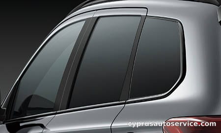 MITSUBISHI OUTLANDER BLACK EDITION