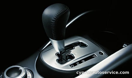 MITSUBISHI OUTLANDER 20M