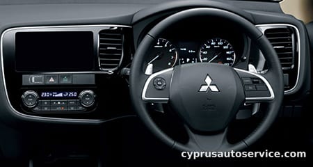 MITSUBISHI OUTLANDER 24G