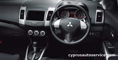 MITSUBISHI OUTLANDER 30MS