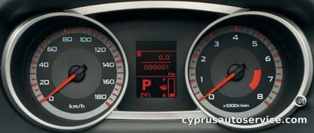 MITSUBISHI OUTLANDER 24MS