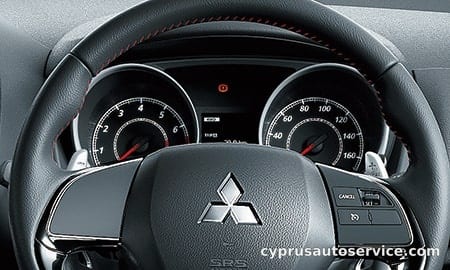 MITSUBISHI RVR BLACK EDITION