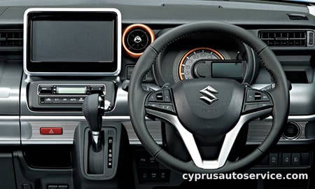 SUZUKI SPACIA GEAR HYBRID XZ TURBO