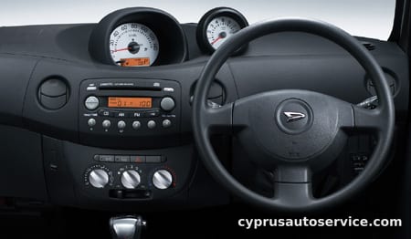 DAIHATSU ESSE CUSTOM