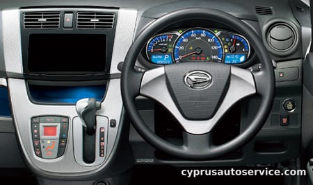 DAIHATSU MOVE CUSTOM X