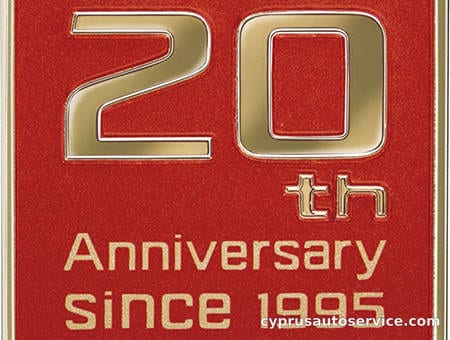 DAIHATSU MOVE CUSTOM X 20TH ANNIVERSARY GOLD EDITION SA II
