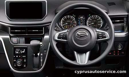 DAIHATSU MOVE CUSTOM X LIMITED SA III