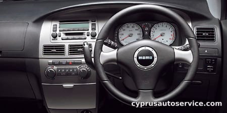 DAIHATSU MOVE CUSTOM R