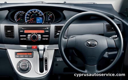 DAIHATSU MOVE CUSTOM S
