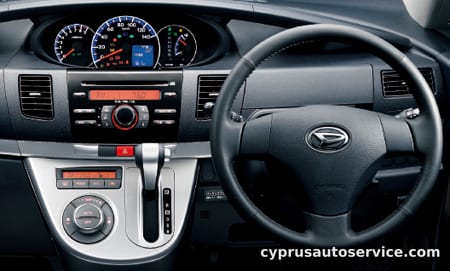 DAIHATSU MOVE CUSTOM X LIMITED