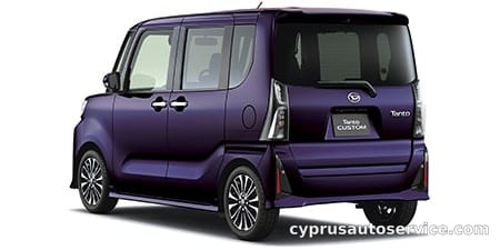 DAIHATSU TANTO CUSTOM RS