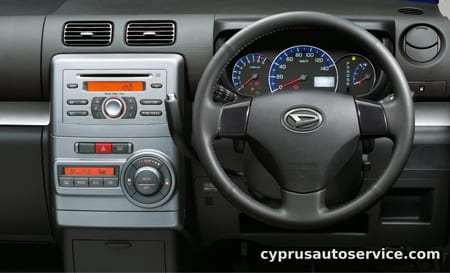 DAIHATSU MOVE CONTE CUSTOM X LIMITED
