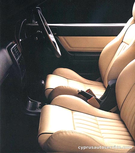 ROVER 200 220 COUPE