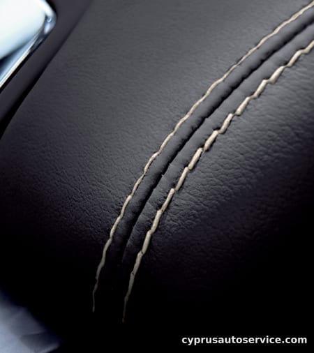 JAGUAR XK COUPE