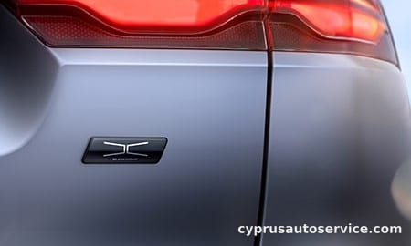 JAGUAR FPACE R-DYNAMIC SE 90TH ANNIVERSARY EDITION D200