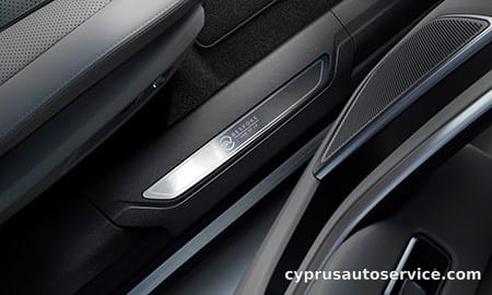 JAGUAR FPACE SVR JAPAN SV EDITION
