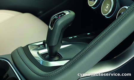 JAGUAR EPACE R-DYNAMIC SE 300PS