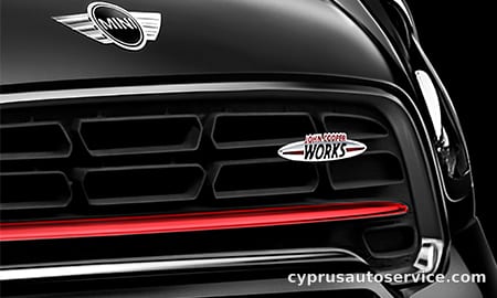 MINI JOHN COOPER WORKS PACEMAN BLACK KNIGHT